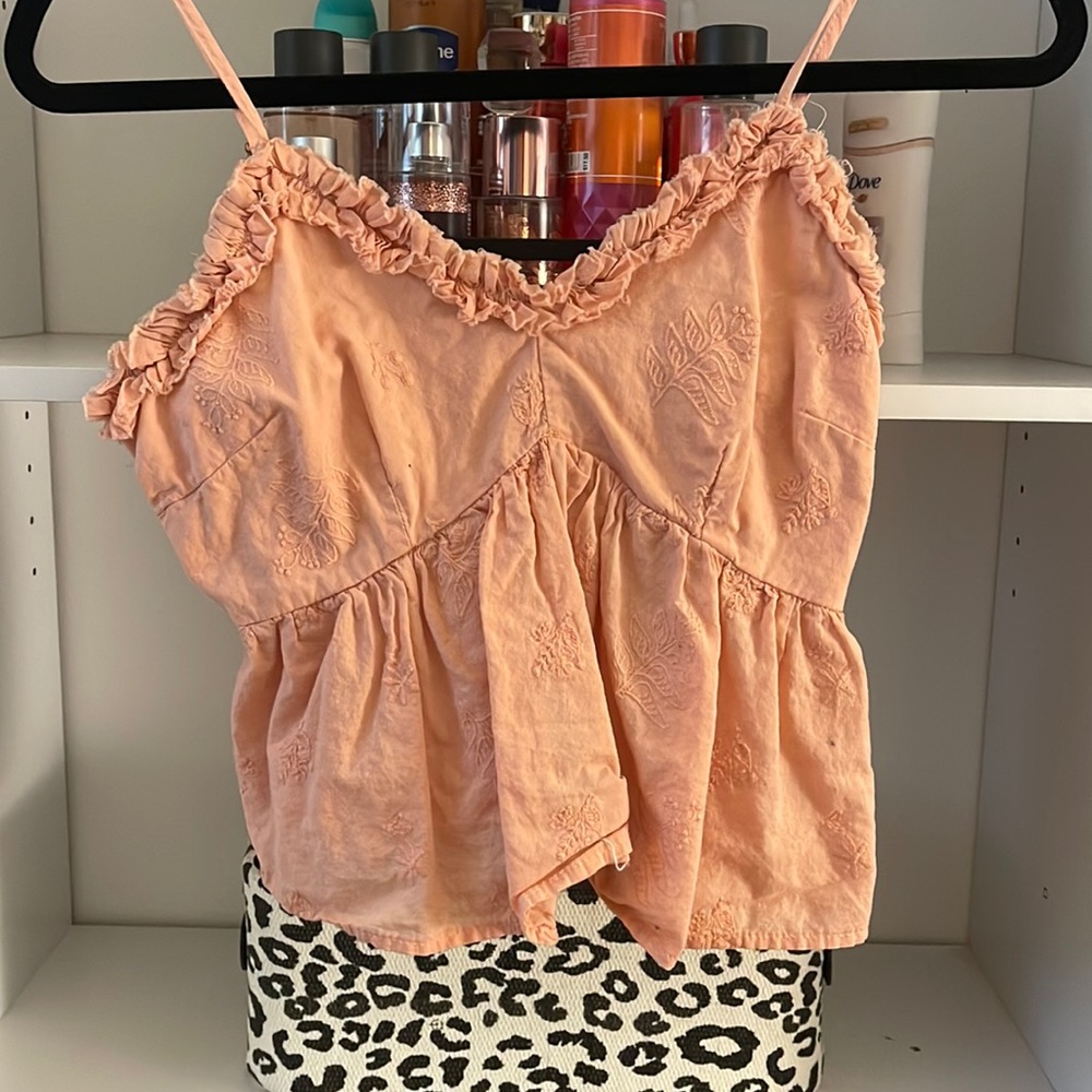 Brand new ruffle top